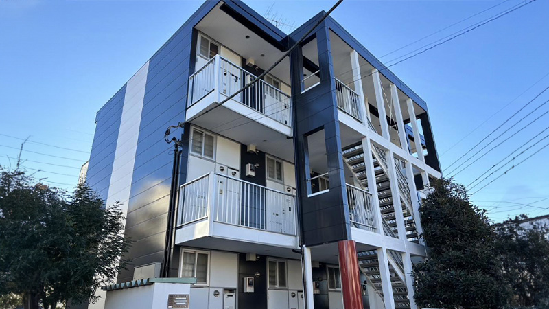 小山市　3階建てアパートAfter写真